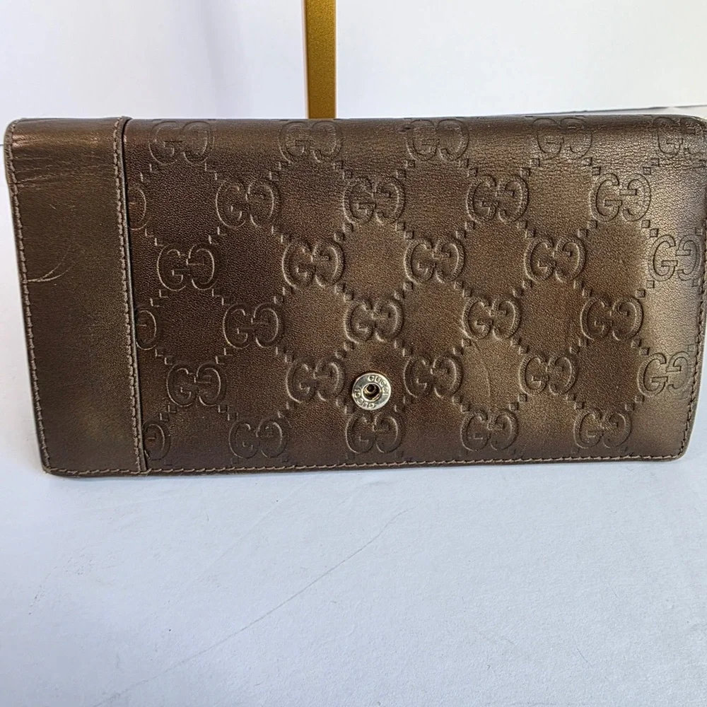 Gucci Embossed Brown Leather Wallet - Picture 6 of 7